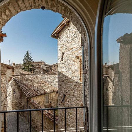 Dimora Casina Dell'Abbondanza Apartment กุบบีโอ ภายนอก รูปภาพ